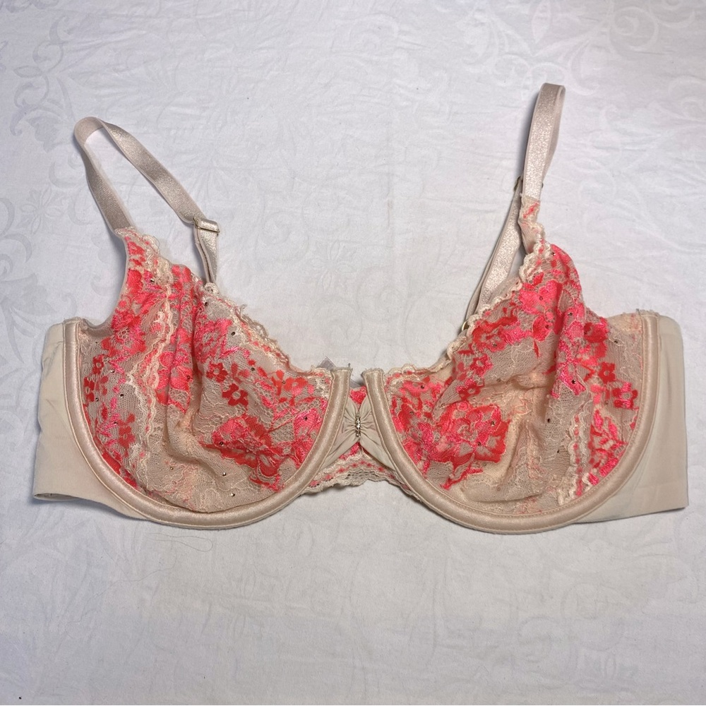 VS Rhinestone Lace Embroidered Bra 36D Unlined Demi Floral Sheer Underwire
